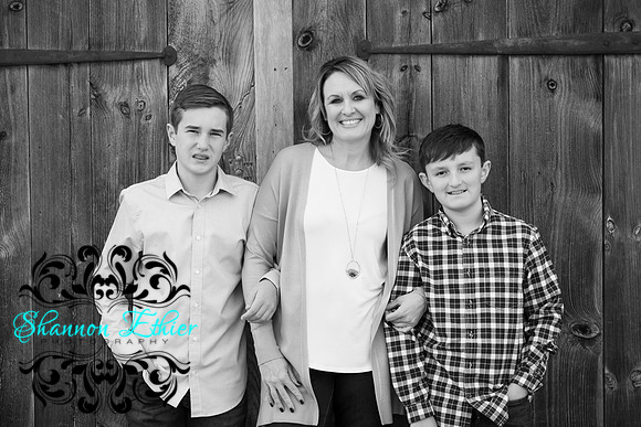 The Mooney Family 2019-0241-2
