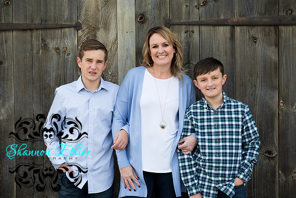 The Mooney Family 2019-0241
