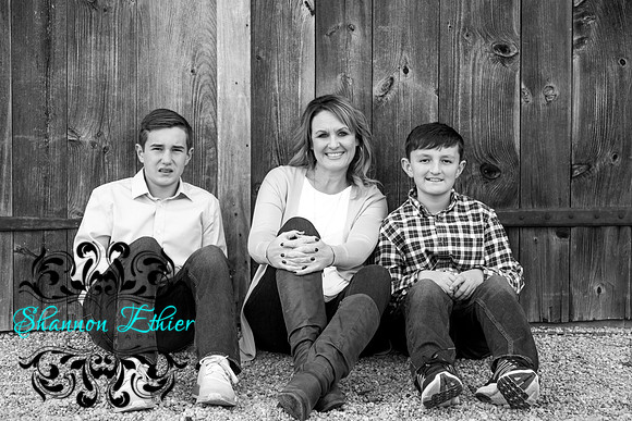 The Mooney Family 2019-0246-2