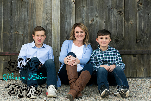 The Mooney Family 2019-0246
