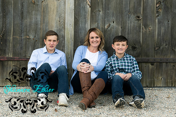 The Mooney Family 2019-0247