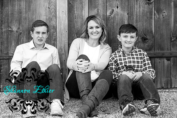 The Mooney Family 2019-0250-2