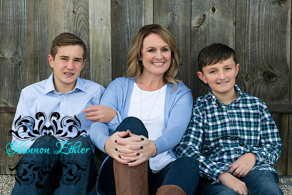 The Mooney Family 2019-0253