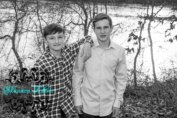 The Mooney Family 2019-0272-2