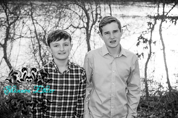 The Mooney Family 2019-0271-2