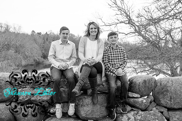 The Mooney Family 2019-0264-2