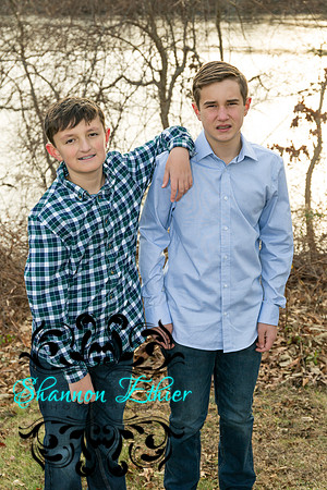 The Mooney Family 2019-0273
