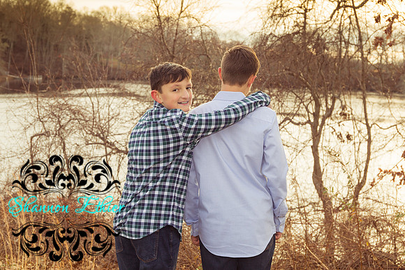 The Mooney Family 2019-0279