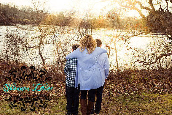 The Mooney Family 2019-0283