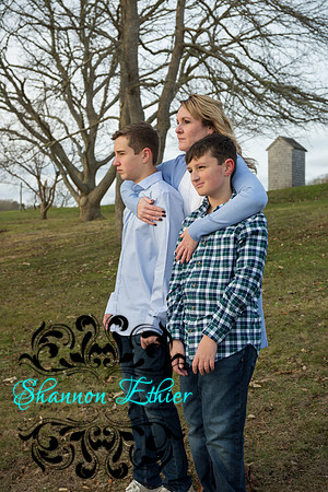The Mooney Family 2019-0288