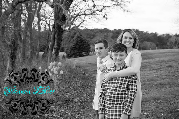 The Mooney Family 2019-0290-2