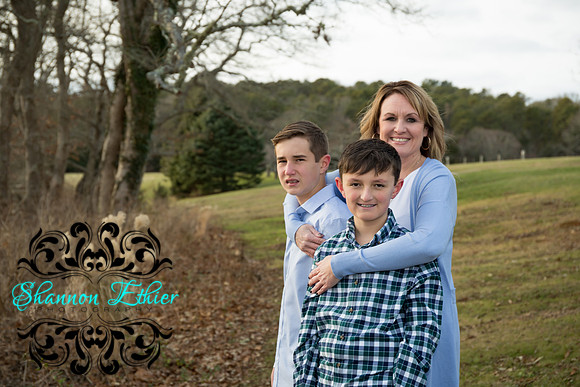 The Mooney Family 2019-0291