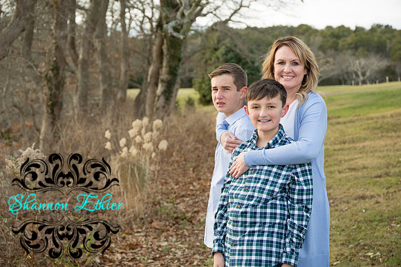 The Mooney Family 2019-0297