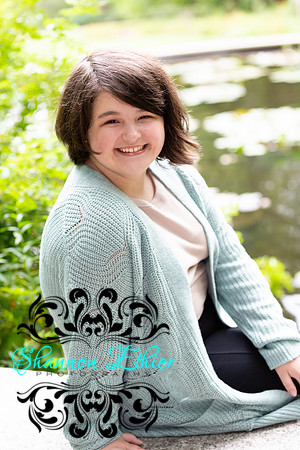 Bailey Rose BHS Senior Portraits -August 29, 2021 - Shannon Ethier Photography