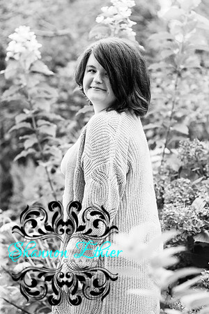Bailey Rose BHS Senior Portraits -August 29, 2021 - Shannon Ethier Photography-10