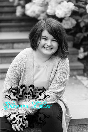 Bailey Rose BHS Senior Portraits -August 29, 2021 - Shannon Ethier Photography-14