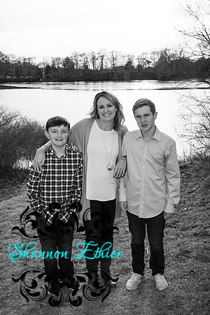 Mooney Family 2019! Final Images-0320-2
