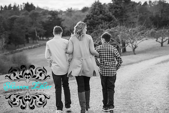 Mooney Family 2019! Final Images-0350-2
