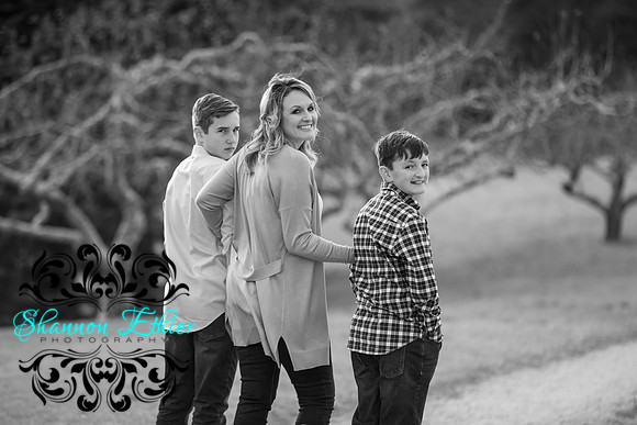 Mooney Family 2019! Final Images-0356-2