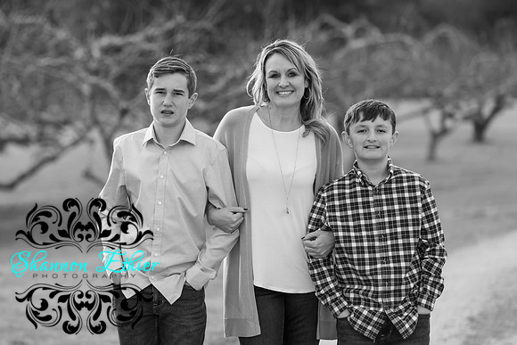 Mooney Family 2019! Final Images-0366-2