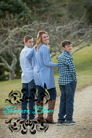 Mooney Family 2019! Final Images-0360