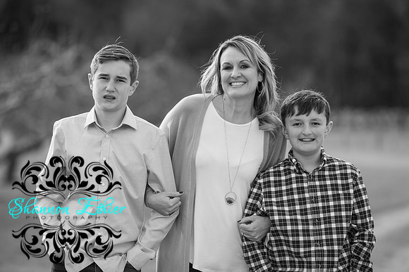 Mooney Family 2019! Final Images-0362-2