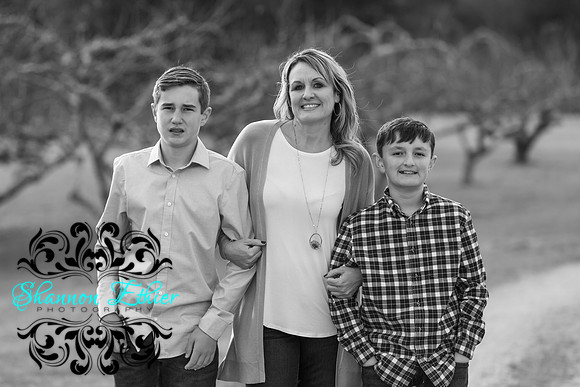 Mooney Family 2019! Final Images-0371-2