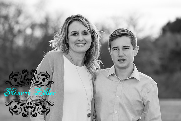 Mooney Family 2019! Final Images-0403-2