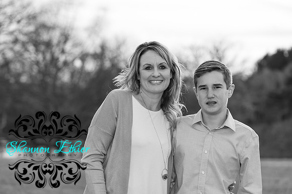 Mooney Family 2019! Final Images-0405-2