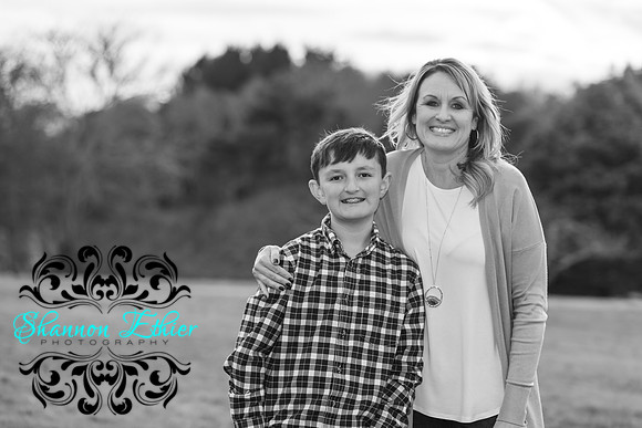 Mooney Family 2019! Final Images-0406-2