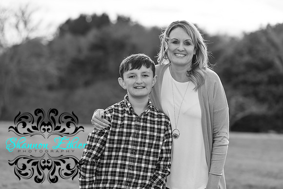 Mooney Family 2019! Final Images-0408-2