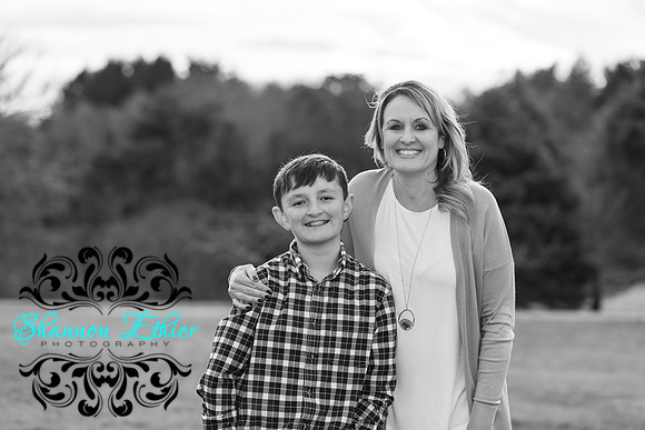 Mooney Family 2019! Final Images-0414-2