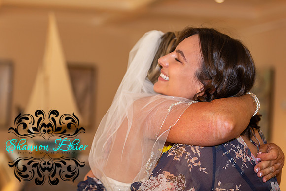 Teceno Nitschke Wedding - Pregame | October 07, 2021 | Shannon Ethier Photography | 9177-2