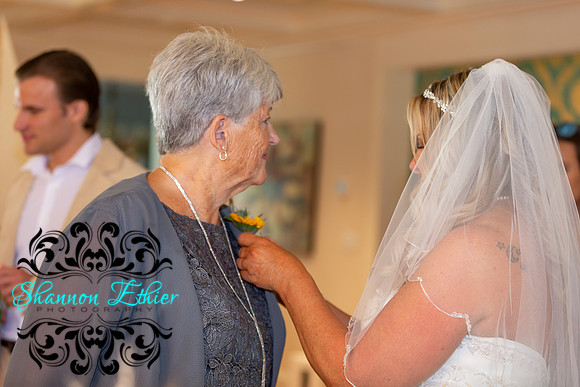 Teceno Nitschke Wedding - Pregame | October 07, 2021 | Shannon Ethier Photography | 9199