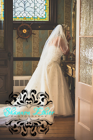 Teceno Nitschke Wedding - Pregame | October 07, 2021 | Shannon Ethier Photography | 9080