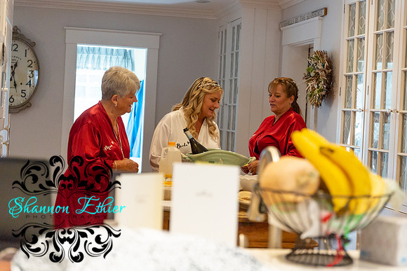 Teceno Nitschke Wedding - Pregame | October 07, 2021 | Shannon Ethier Photography