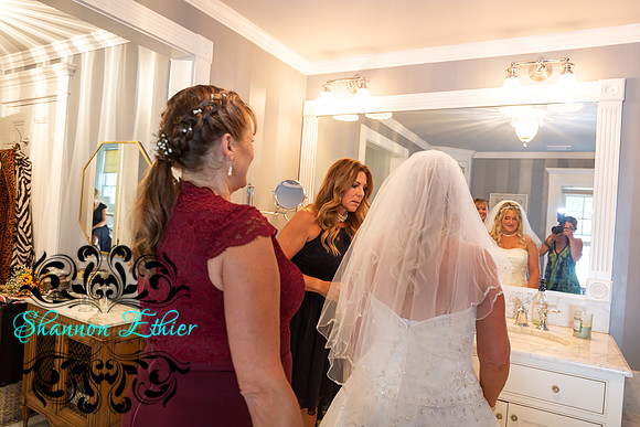 Teceno Nitschke Wedding - Pregame | October 07, 2021 | Shannon Ethier Photography | 8954