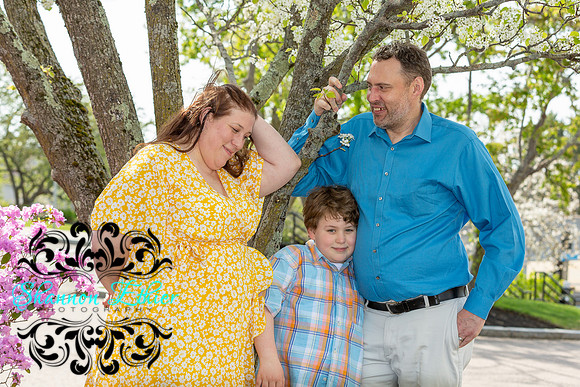 Cross Family - Shannon Ethier Photography - April 28, 2024-28