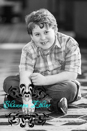 Tristan Cross and Family - Shannon Ethier Photography - April 28, 2024-18