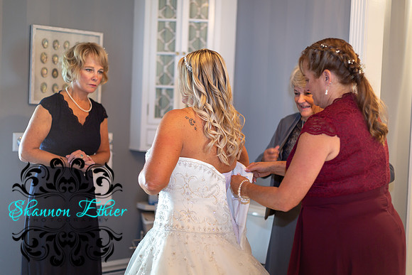 Teceno Nitschke Wedding - Pregame | October 07, 2021 | Shannon Ethier Photography | 8917