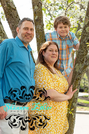 Cross Family - Shannon Ethier Photography - April 28, 2024-7