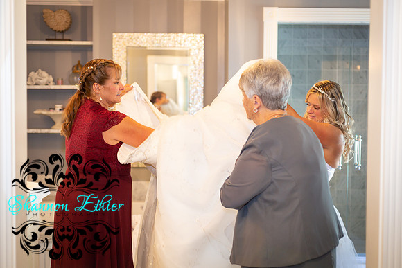 Teceno Nitschke Wedding - Pregame | October 07, 2021 | Shannon Ethier Photography | 8909