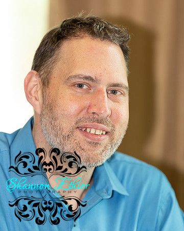 Gareth_Cross_Headshots_AMTA_2024_For_Web_-Shannon Ethier Photography-4
