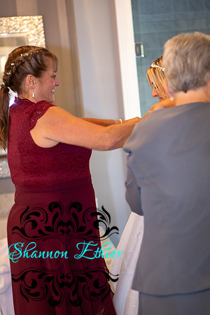 Teceno Nitschke Wedding - Pregame | October 07, 2021 | Shannon Ethier Photography | 8912