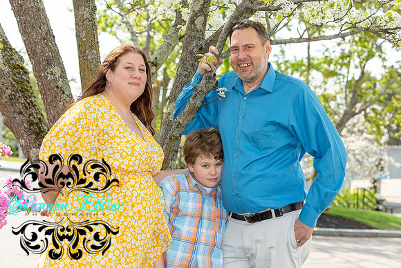 Cross Family - Shannon Ethier Photography - April 28, 2024-30